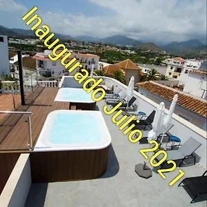Nerja-centro-jacuzzi- Mirador De La Ermita- Adults Recommended Pensión Nerja