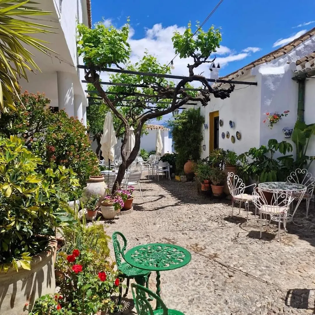 Hotel Rural Verde Oliva Comares